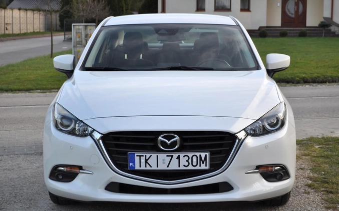 Mazda 3 cena 68800 przebieg: 90000, rok produkcji 2018 z Tarnobrzeg małe 781